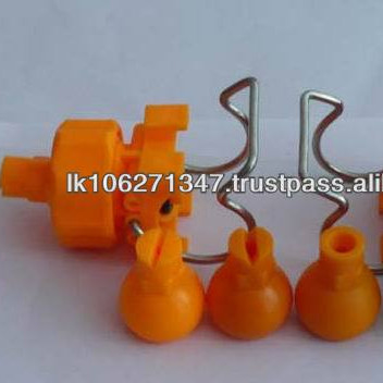 Adjustable Ball Clamp Nozzle Clamp Eyelet Clip Spray Nozzle for Water Spraying in Yellow