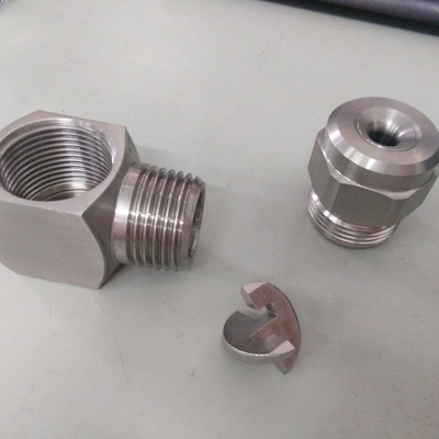 whirl--jet corner full cone spray nozzle with remove nozzle tip