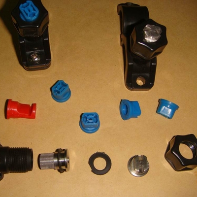 plastic or ss split-eyelet connector plastic tube connector with nozzle